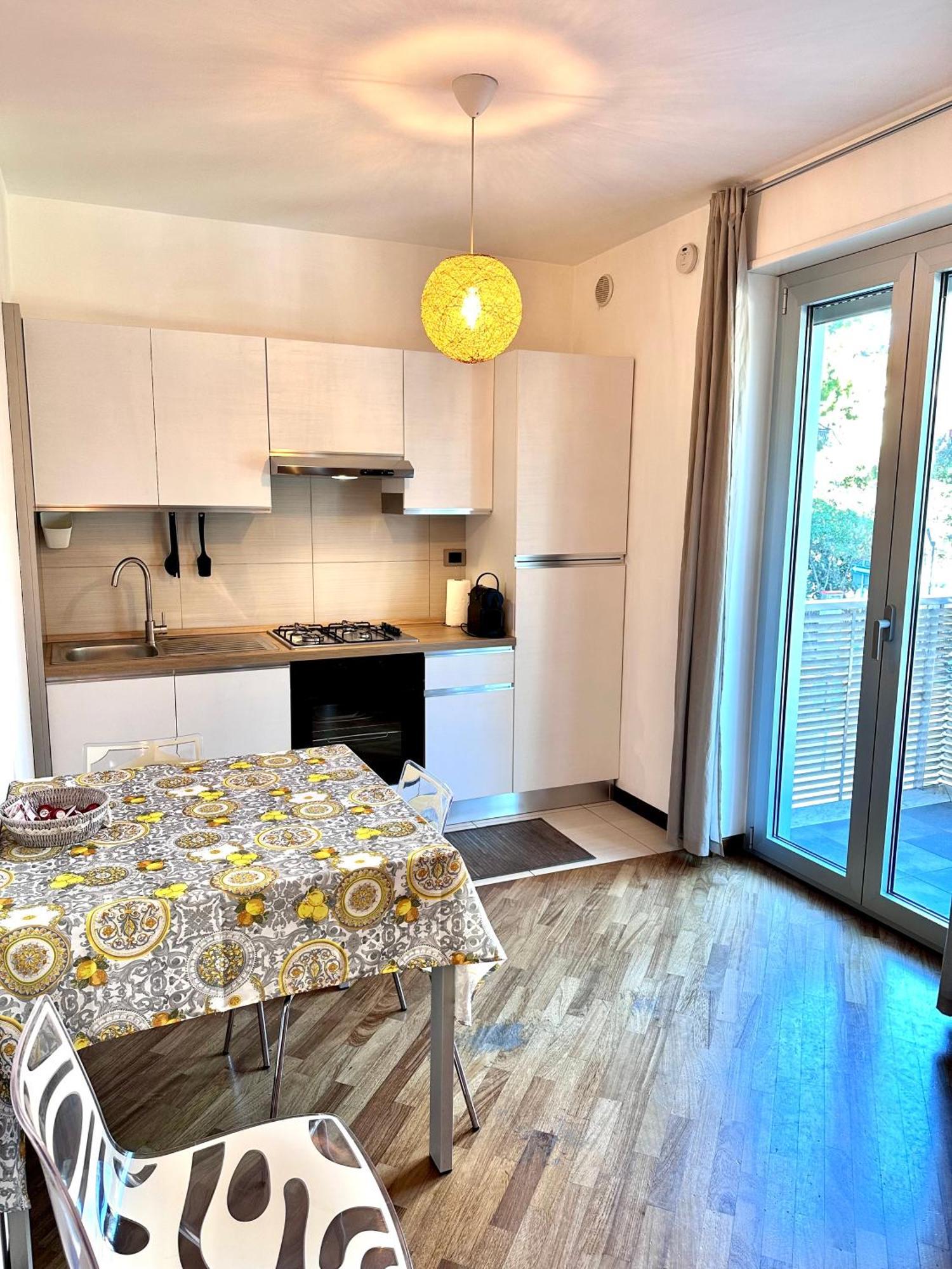 La Casa Di Yasmin_Pescara Centro Appartement Buitenkant foto